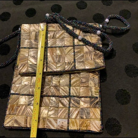Mother of Pearl Cross Body Bag - Picture 7 of 8
